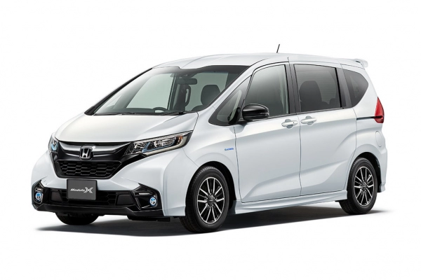 Honda Freed+ рестайлинг 2019, минивэн, 2 поколение (08.2019 - н.в.)