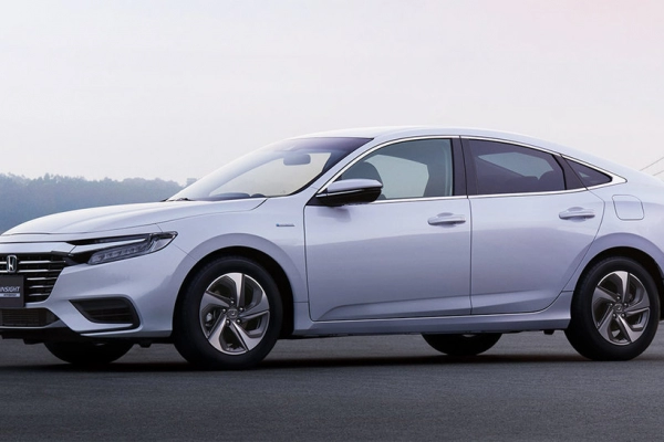 Honda Insight 2018, седан, 3 поколение, ZE4 (03.2018 - 08.2022)