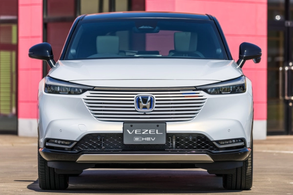 HONDA VEZEL e: HEV PLAY