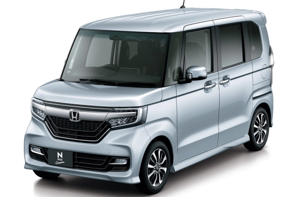 Honda N-BOX 2017, хэтчбек 5 дв., 2 поколение, JF3/4 (05.2017 - 11.2020)