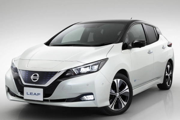 Nissan Leaf 2017, хэтчбек 5 дв., 2 поколение, ZE1 (09.2017 - н.в.)